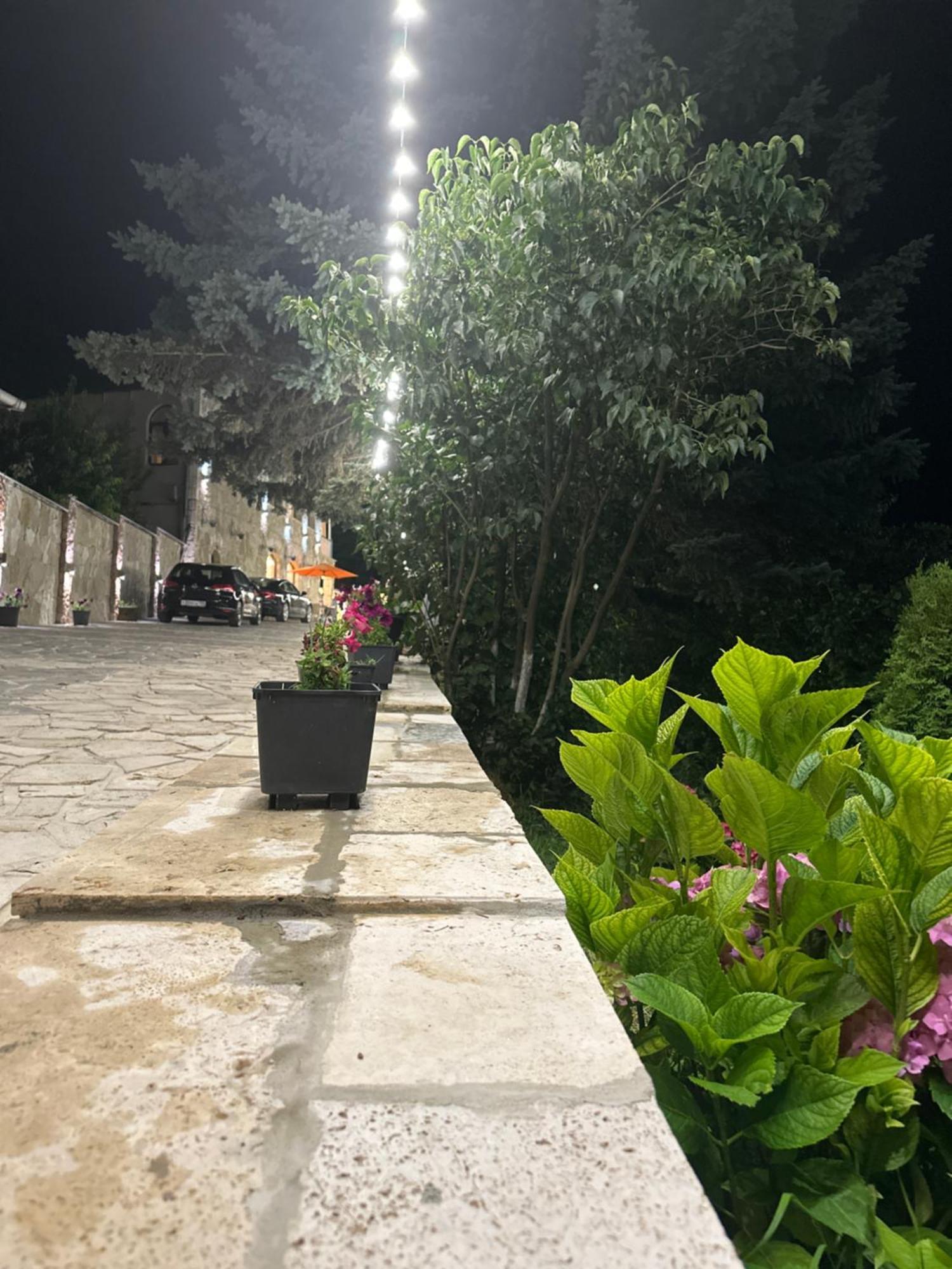 Deghceni Clubhouse Hotel Dilijan Exterior photo